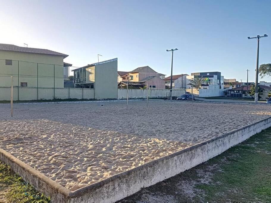 Casa Com Piscina, Churrasqueira E Ar Condicionado Em Condominio Cabo Frio Bagian luar foto